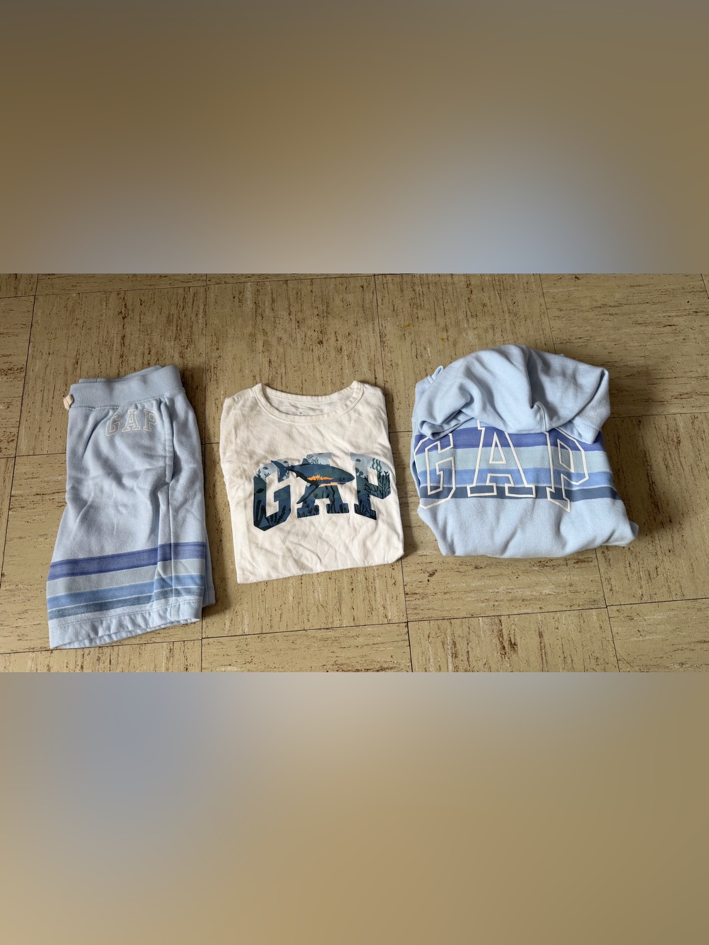 GAP Kids Blue and White Shark Graphic Matching sweatsuit